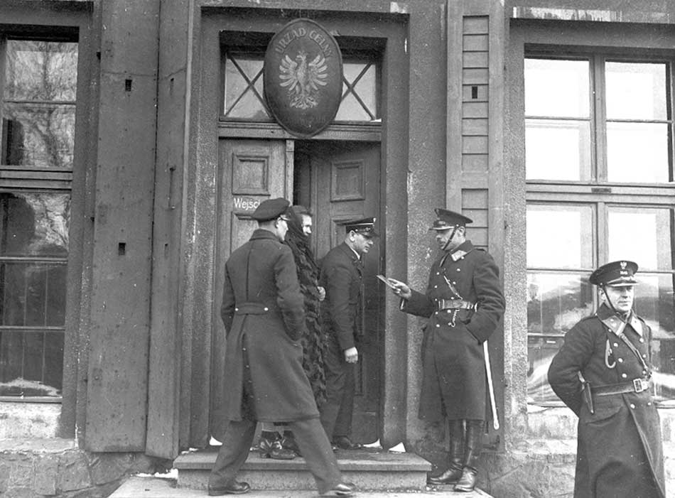 Polish customs house in Łagiewniki Polish customs house in Łagiewniki.