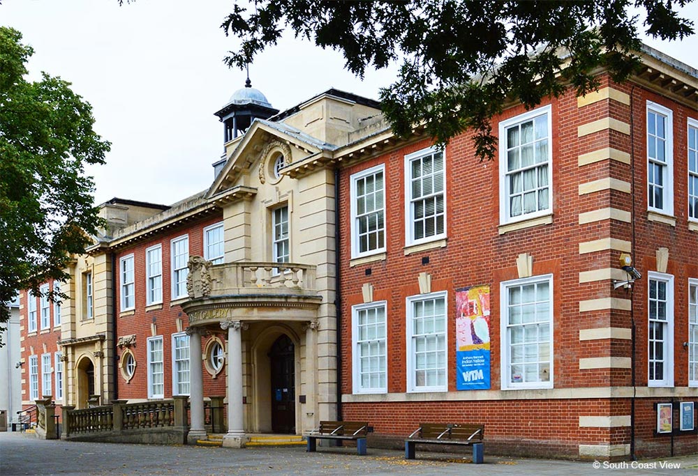Worthing Museum and Art Gallery in Worthing Worthing Museum and Art Gallery in Worthing.