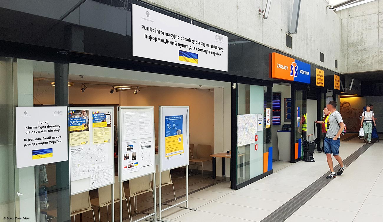 Help and information point for Ukrainians at Katowice Train Station