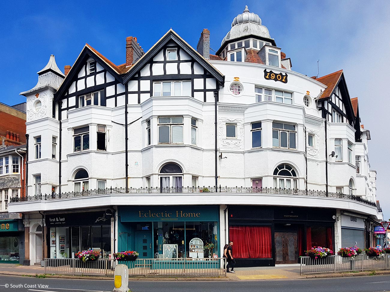 Broadway Mansions, Worthing Broadway Mansions, Worthing.