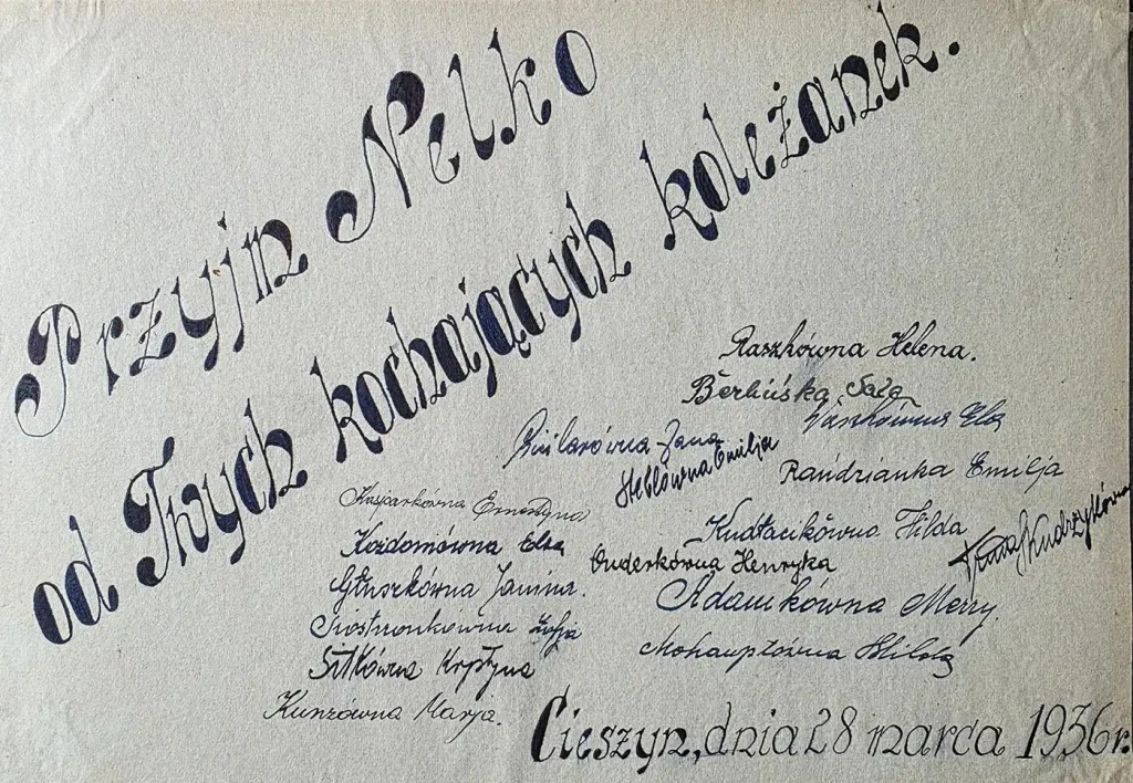 The Girls of Handlówka in Cieszyn: A 1936 Memorial.